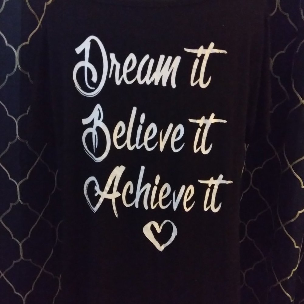 Short Sleeve Top - Picture 3 of 3